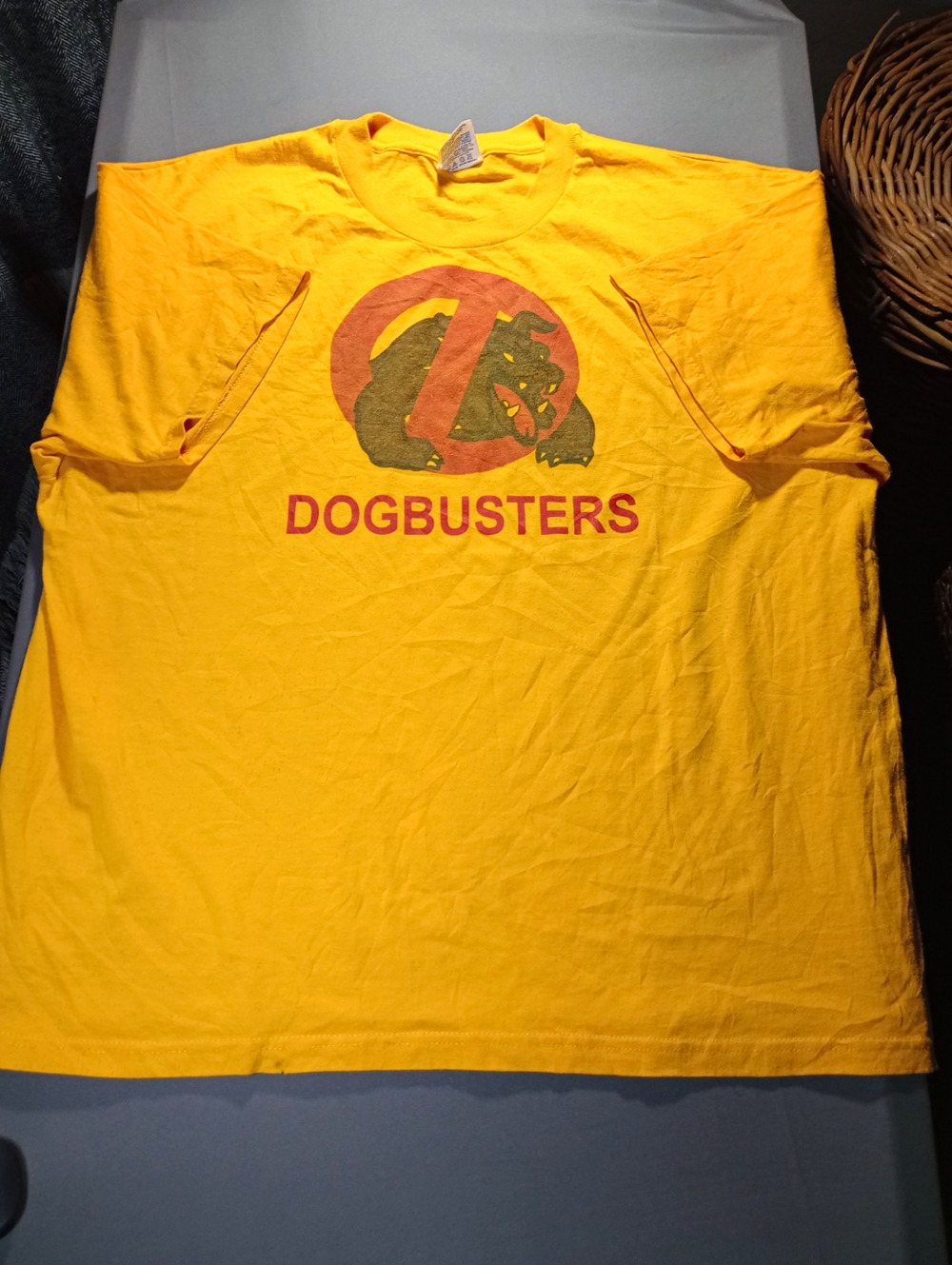 Hanes Heavyweight 50/50 Distressed Yellow Dogbusters Graphic T Shirt men's XL